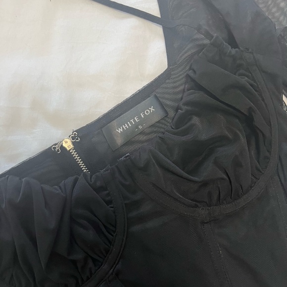 White fox long sleeve corset top - Picture 2 of 3